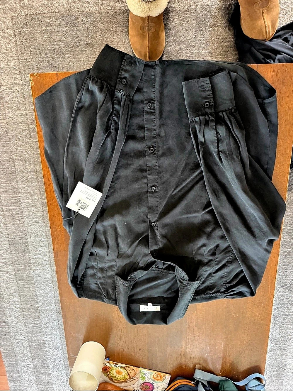 bella dahl Black Button Down Shirt Size Medium NWT